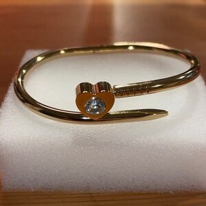 Gold Heart Bracelet with Crystal Accent NWOT